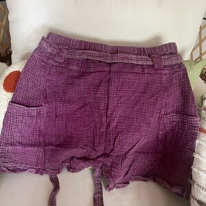 Jaded Gypsy Berry Crinkle Gauze Shorts NWT One Size Boho Drawstring Hem